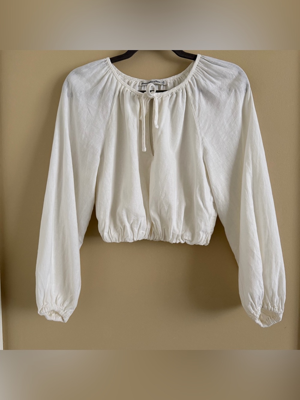 A&F Linen Blend Puff Sleeve Cropped Shirt Size: XS